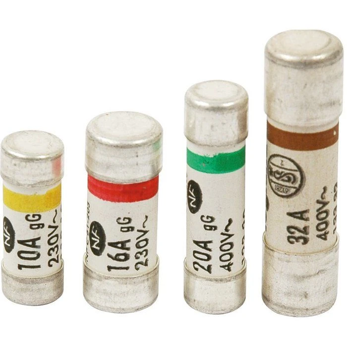 Cartouche Cylindrique 230 V - 2 A - Ø 8 ,5 X 23 Mm - Vendu Par 10 - Legrand 1 Cartouche Cylindrique 230 V - 2 A - Ø 8 ,5 X 23 Mm - Vendu Par 10 - Legrand