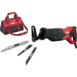 Scie Sabre Filaire 900 W - Variateur De Vitesse Et Système VRS (réduction Vibration) - Sac De Transport Et Accessoires Inclus - 4961 DA - SKIL